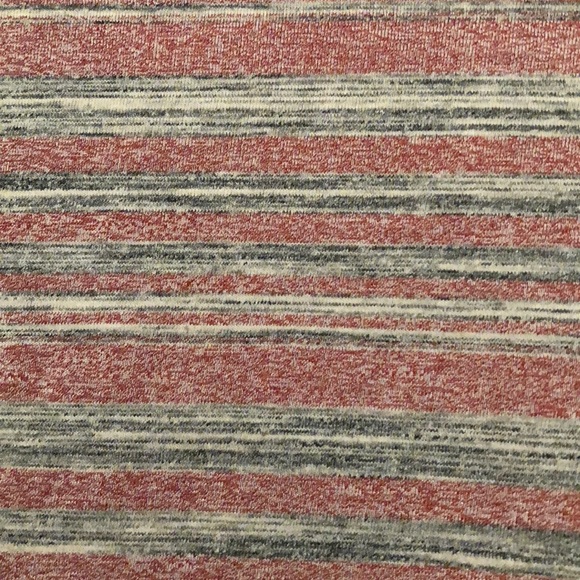 NWOT LULAROE CLASSIC T - Picture 2 of 3